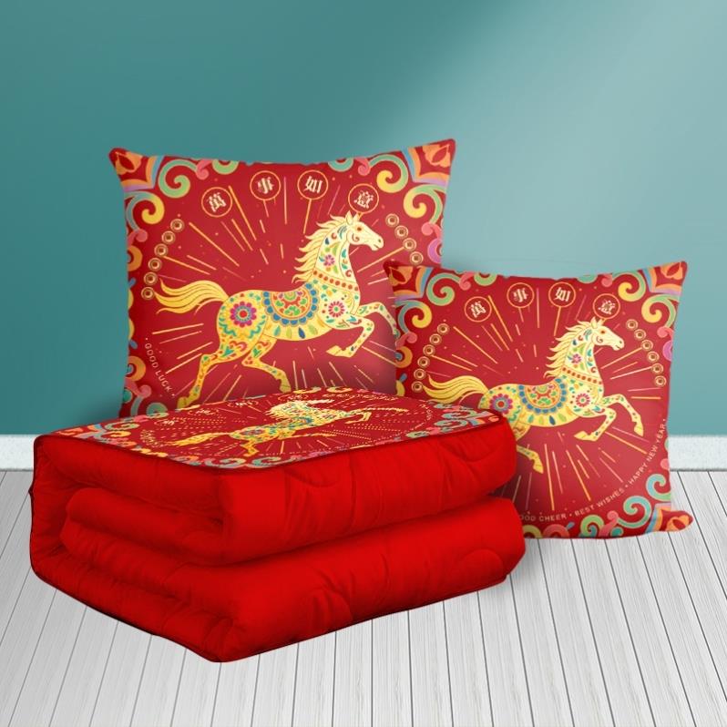 马年抱枕开门红沙发汽车