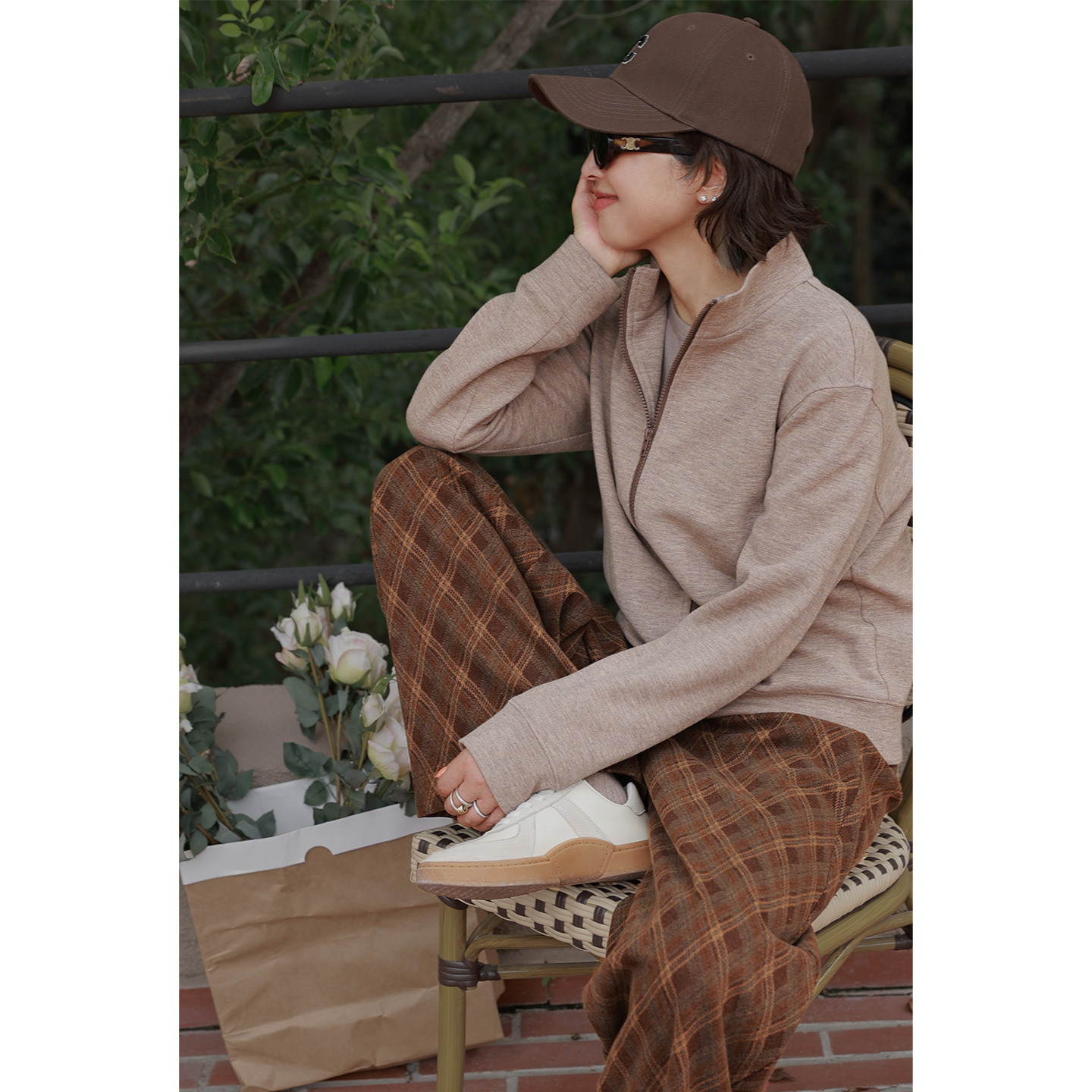 ise“长期主义”深驼色小立领绵羊毛拉链休闲百搭外套K2540213