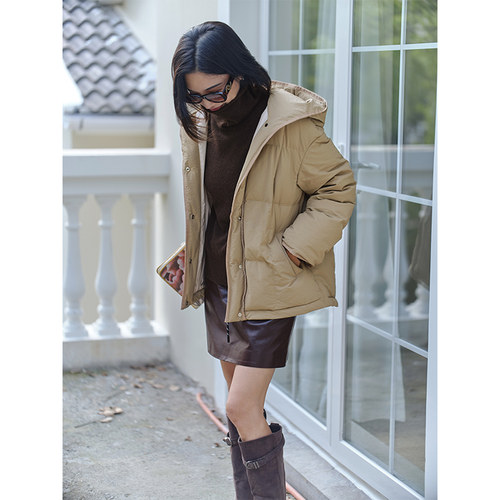 女士连帽冬季新品羽绒服ise