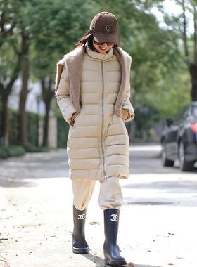 ise“锁温衣橱”系列立领修身休闲羽绒服2024冬季新款P2441233