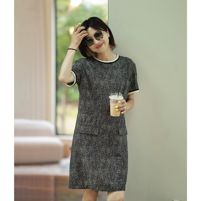 ise“马约尔花园”系列法式印花拼色复古连衣裙P2520755