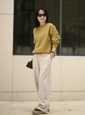 ise“线上专供”黄绿色趣味刺绣图案宽松圆领套头卫衣D2531008