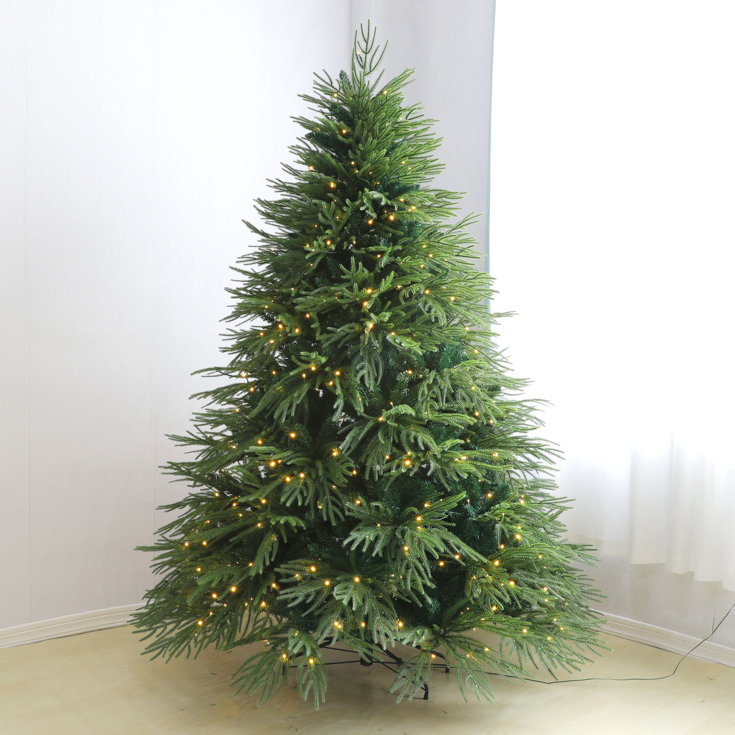 2025新圣诞树节装饰品摆件南洋杉