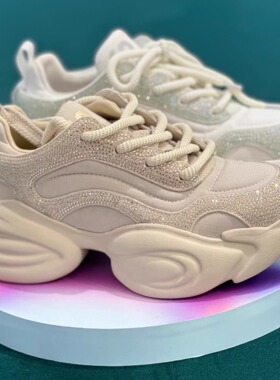 皇冠专柜正品Roberta诺贝达女鞋 RC245803 2024春水钻休闲老爹鞋