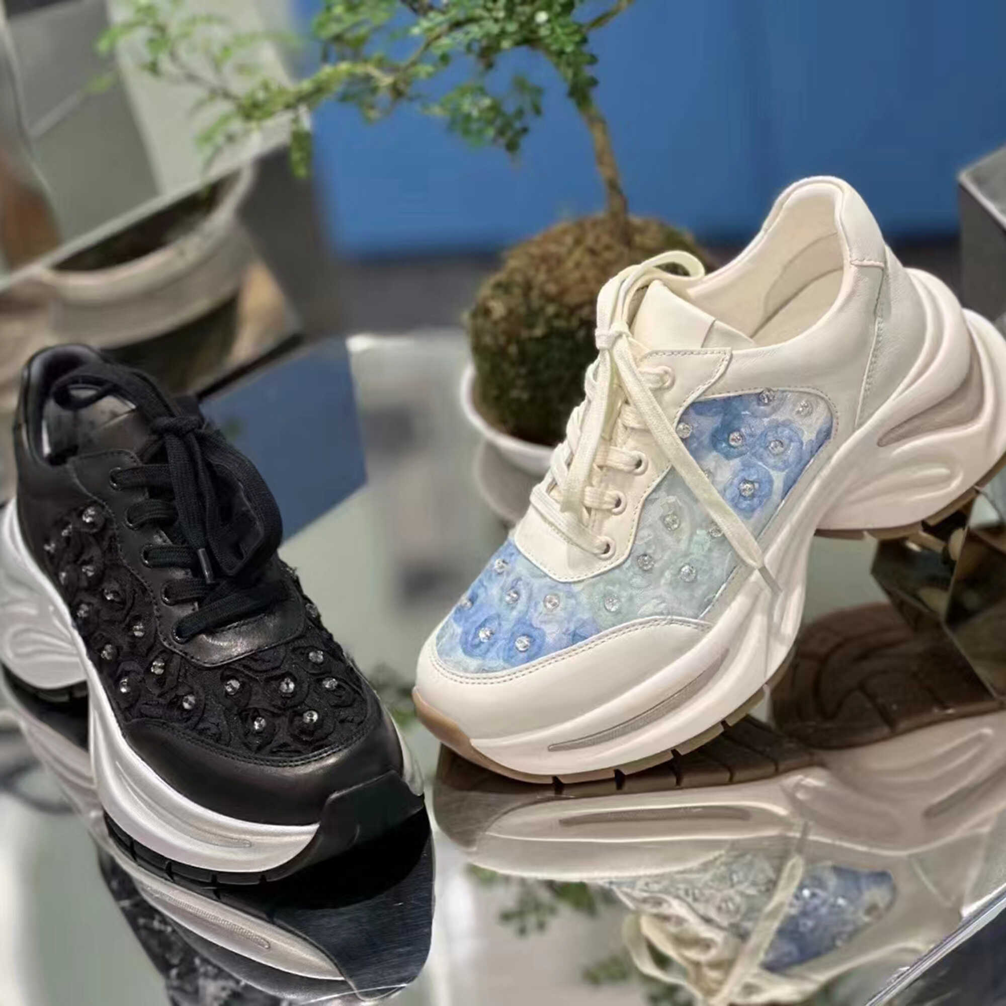 皇冠专柜正品Roberta诺贝达女鞋