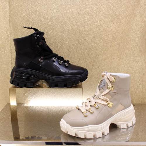 RA07235冬季粗跟百搭时尚女靴子