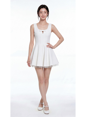 Mamyo Yoo2026春夏新款蝴蝶结方领褶皱短裙女无袖高腰伞摆连衣裙