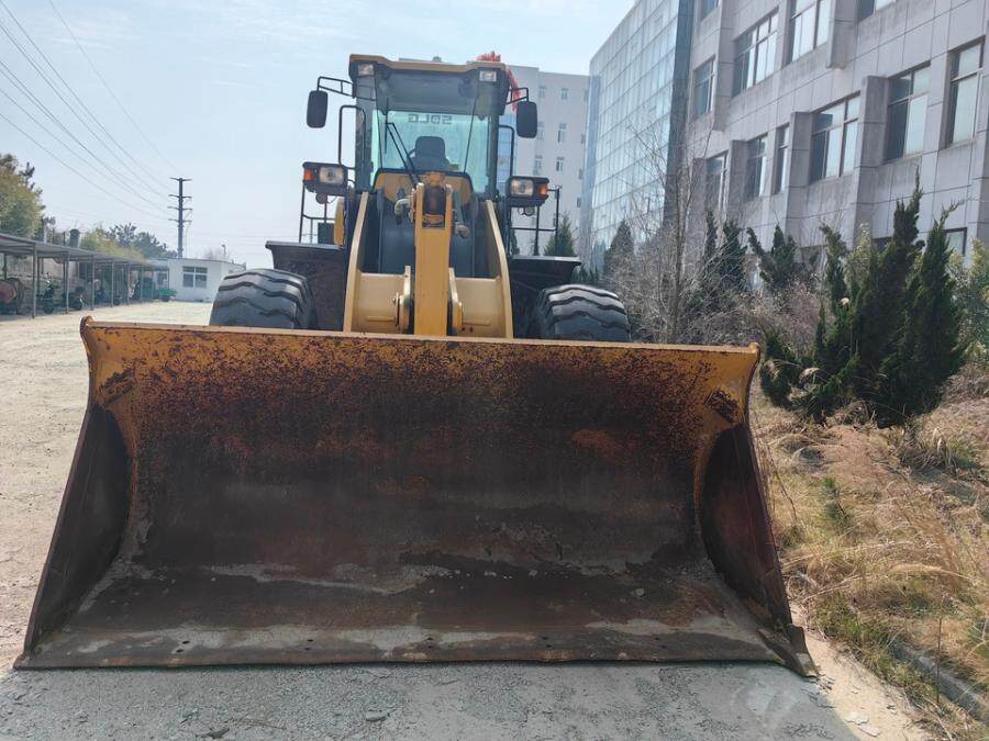 5月8日威海山东临工牌轮胎式装载机一台网络拍卖公告