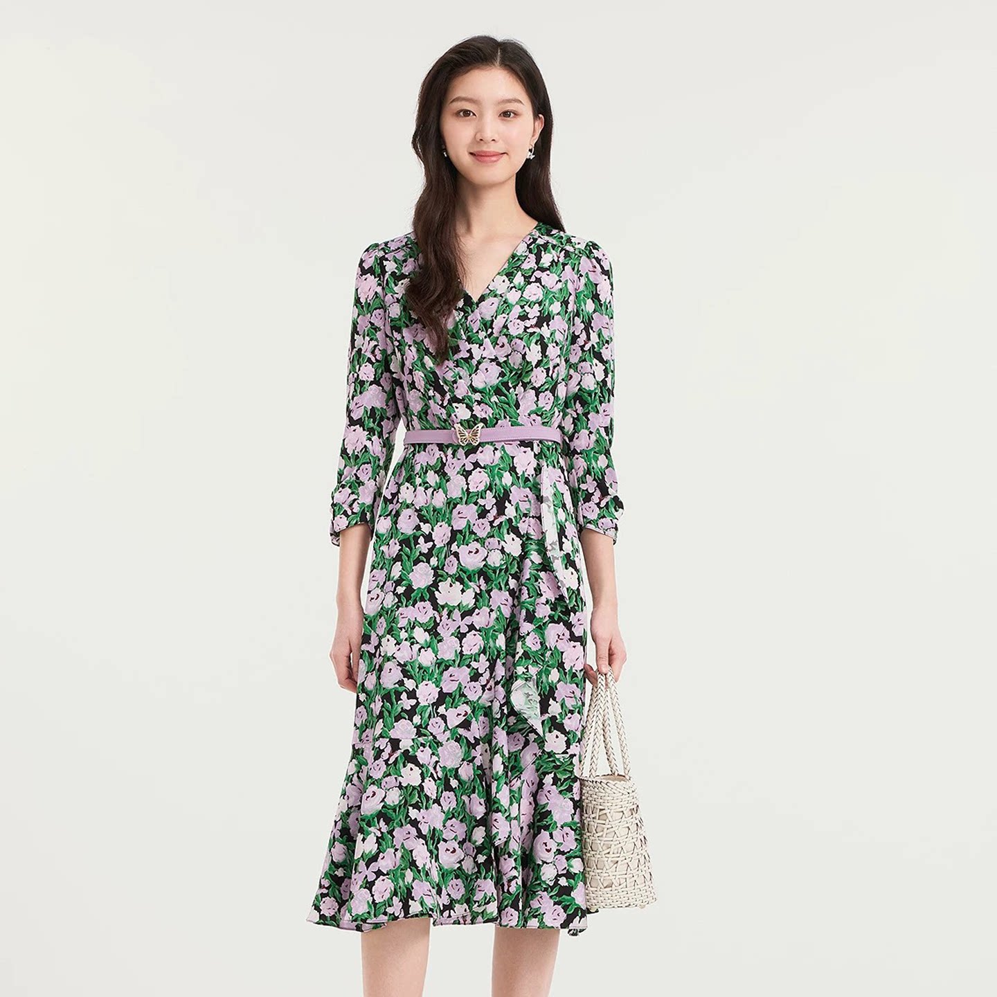 珂莱商场同款2025秋季新款女装V领收腰中长款印花连衣裙KF12