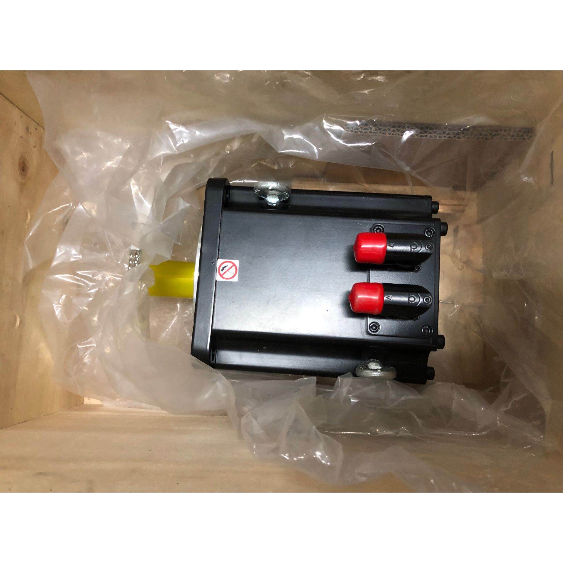 非实价议价议价路斯特伺服电机LSC-192-2-20-560-P6B0R1PM0 原装
