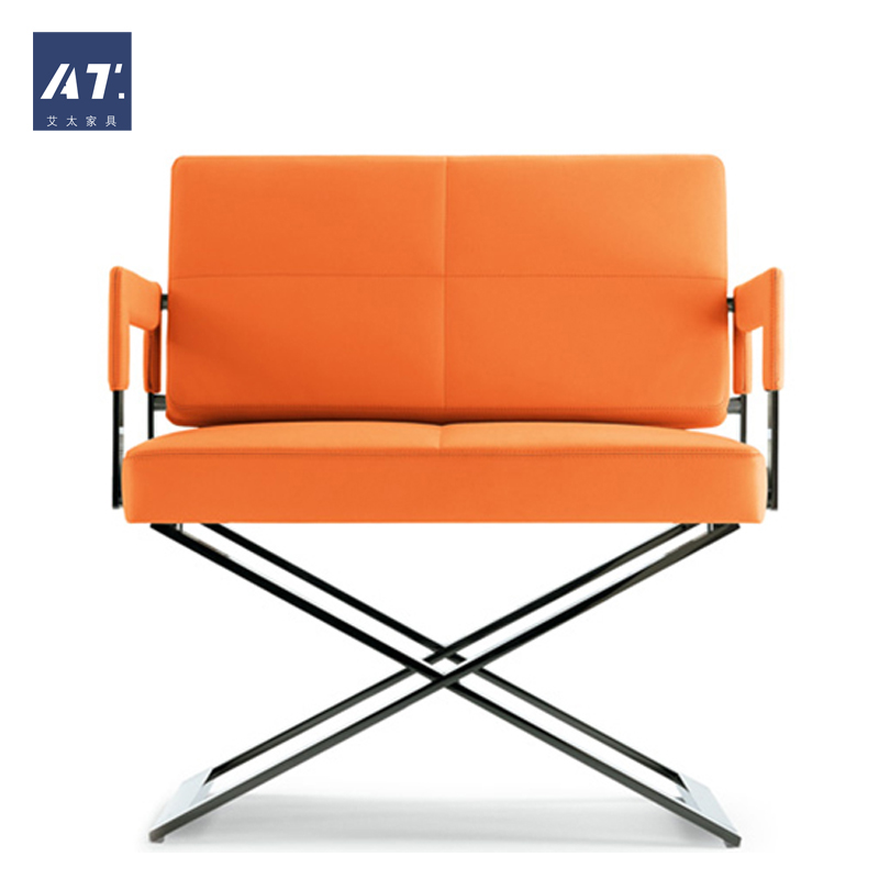 AIVTAI/设计师家具leather easy chair皮革简易椅金属休闲椅