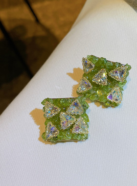 重工绿色几何形金丝宝石耳环气质高级感镀18K金高质量耳饰品
