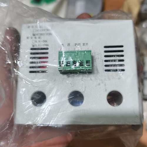 议价~JD-5C电动机综合保护器，380V电压，带数显功能。全新未~可