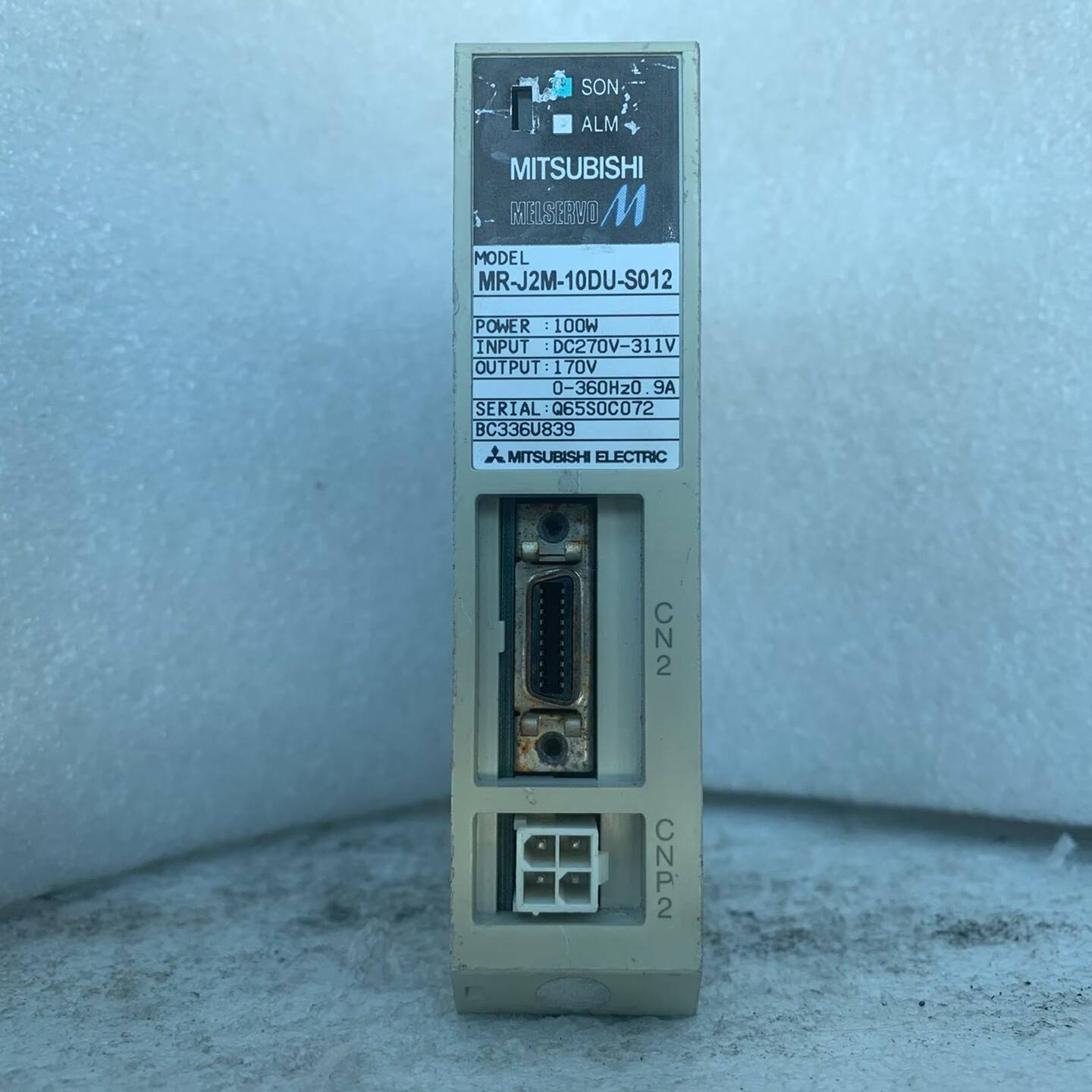 询价购-三菱伺服驱动器MR-J2M-10DU-S012，实物拍