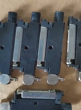 询价购-IKO直线导轨滑块，黑色，成色漂亮，