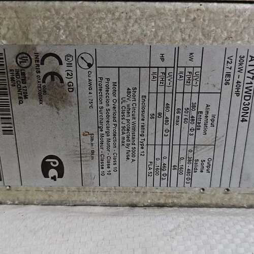 议价~施耐德变频器30KW ATV71HW30N4原装拆机 功能~可维修