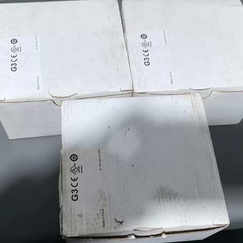 议价~ABB电源SD833三台，全新未使用，成色如图，功能正常，带~可