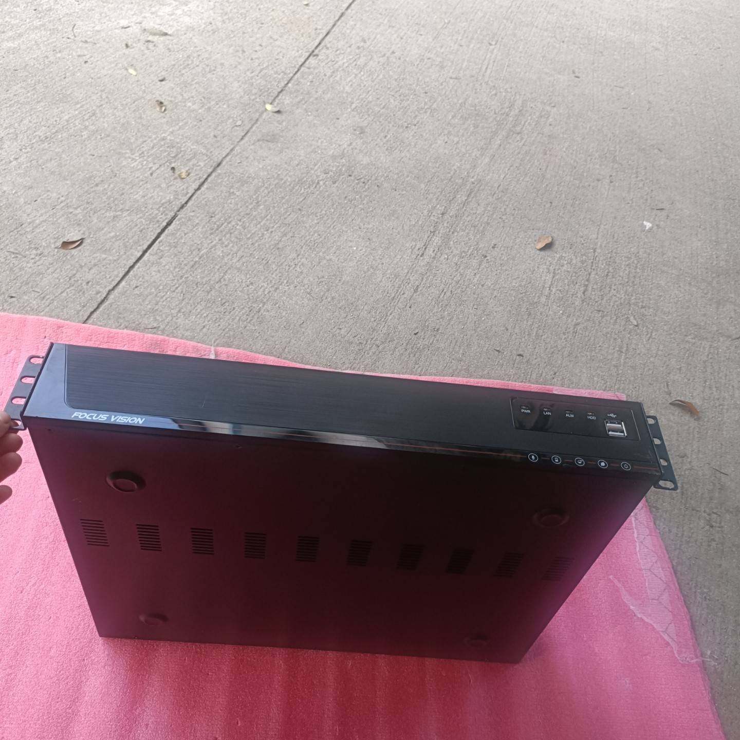 询价购-嵌入式网络硬盘录像机