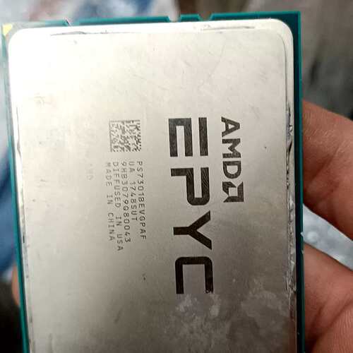 议价~AMD EPYC 7551 CPU，32核心64线程，主频2~可维修