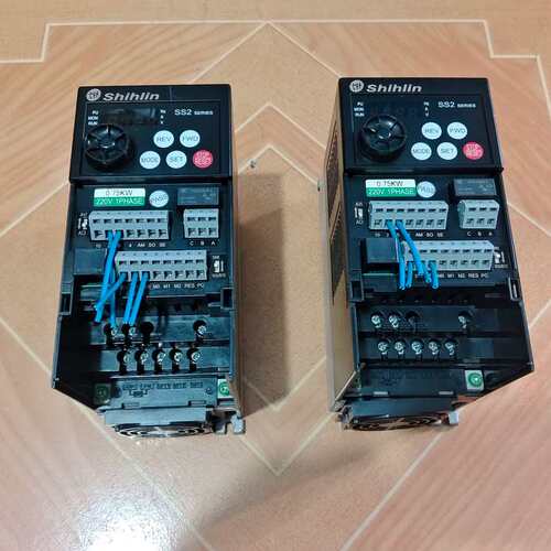 议价~0.75kw士林变频器S-021-0.75K，功率0.7~可维修
