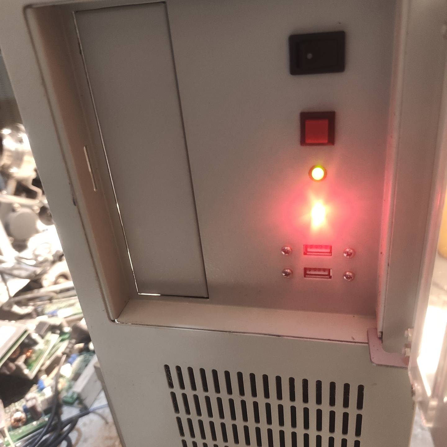 询价购-埃克默工业控制计算机RS-810MB-D1N5，主