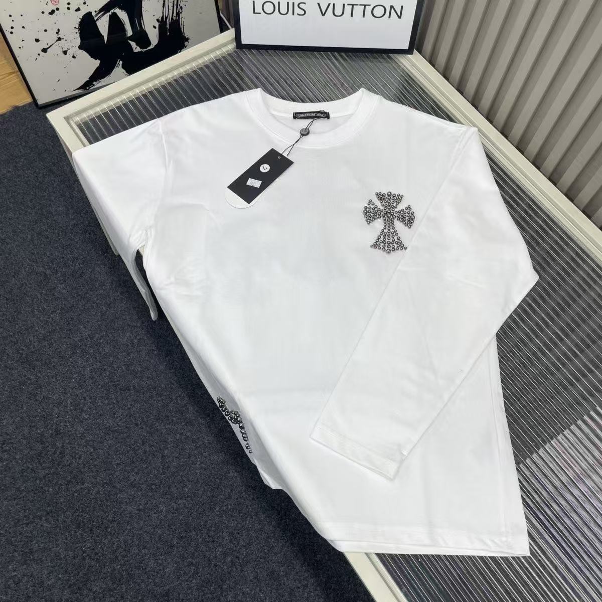 十字架钉珠梵文长袖百搭时尚休闲