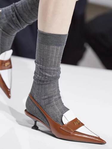 竖条纹中筒袜棉显瘦搭配女