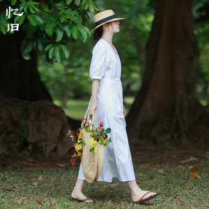 【碎月光】文艺V领连衣裙女2026夏季新款系带气质短袖a字白色长裙
