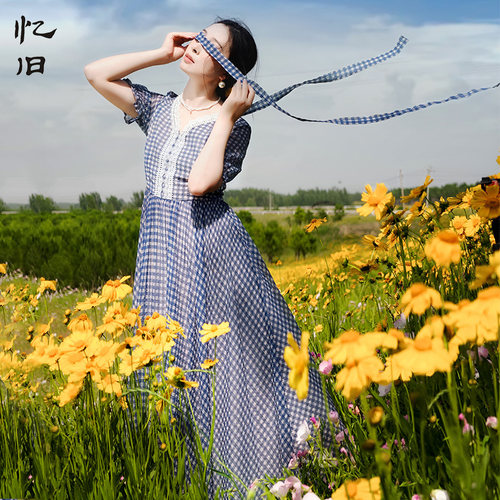 复古蓝格子连衣裙女夏蕾丝花边裙