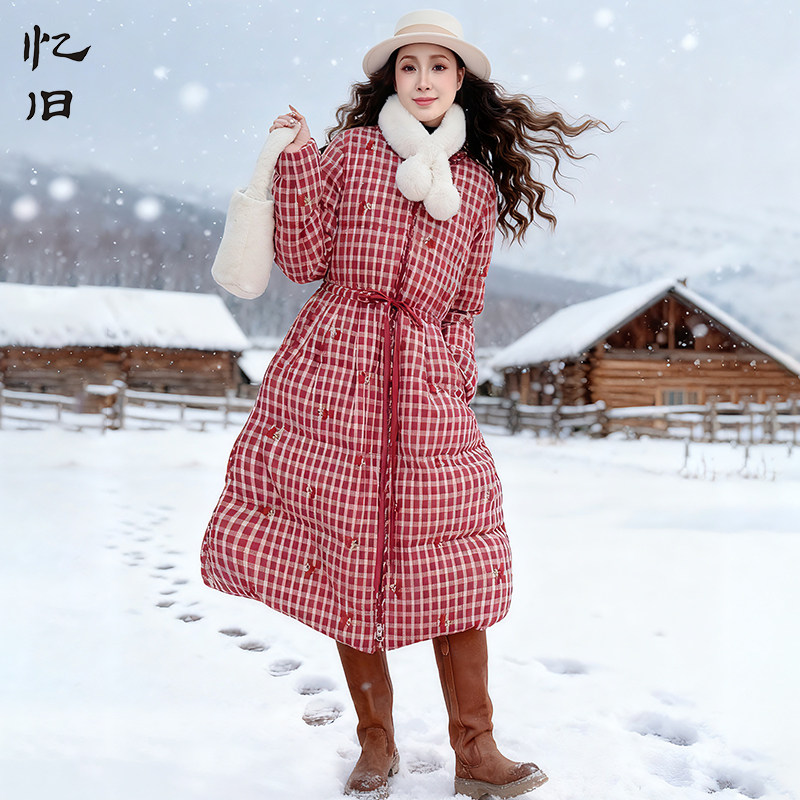 【樱桃果果】复古红格子加厚羽绒服女冬季木耳花边领收腰刺绣外套