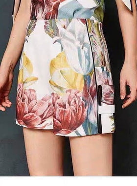 TE D家 特价清～唯美定位印花高腰短裤 夏季女款
