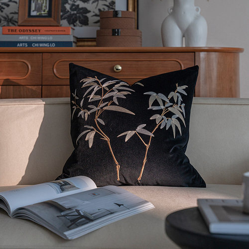 新款中古风轻奢刺绣客厅沙发靠