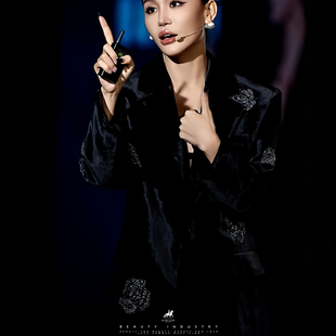 黑色新国风中式冬装丝绒西装套装女高端定制设计感烫钻西服阔腿裤