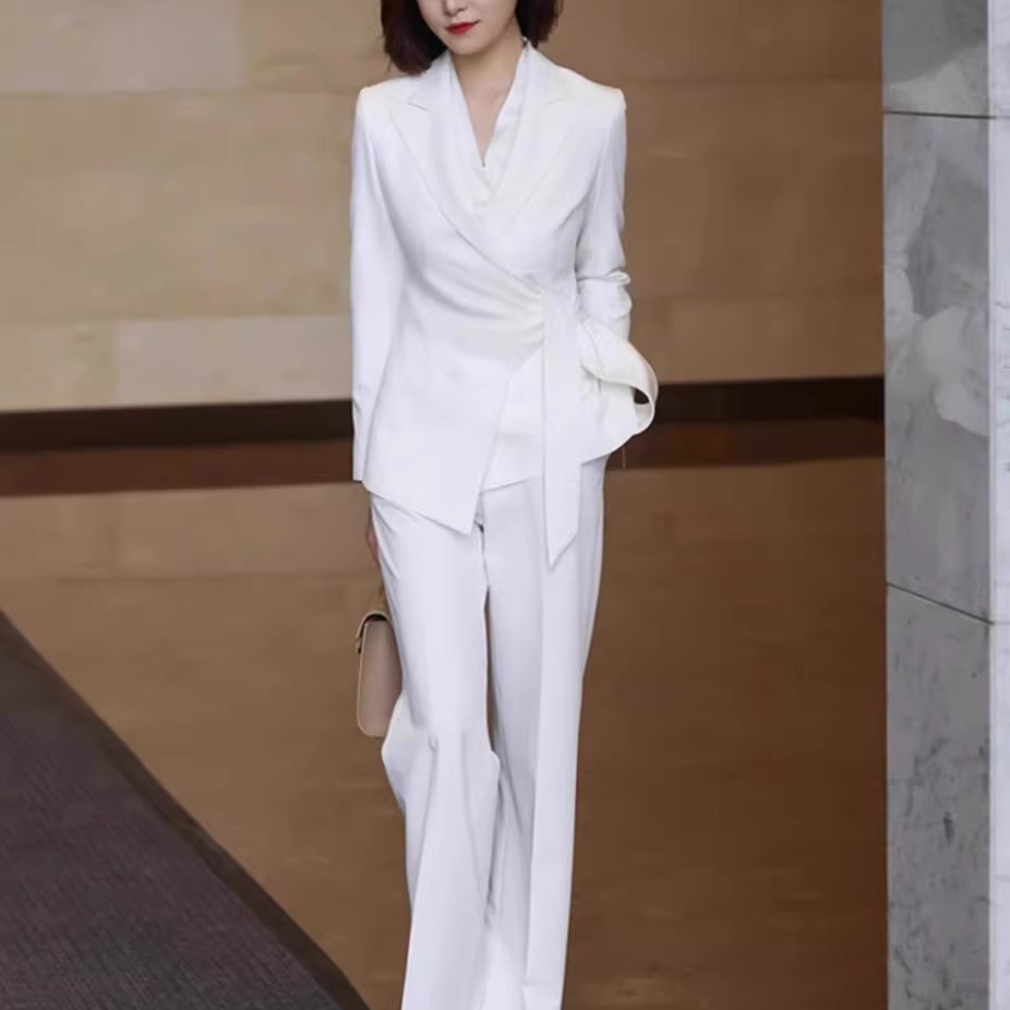 高级白色女生西服正装职业收腰西装套装新款春秋款高端定制设计感