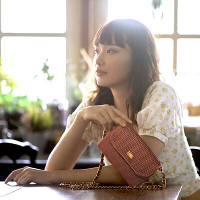 NaRaYa泰国曼谷包斜跨包