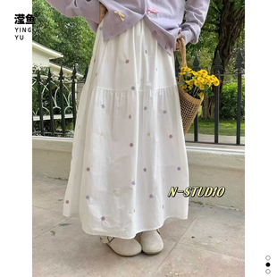 田园风刺绣半身裙彩色小花白色A字女高腰显瘦裙子 法式 W3820大码