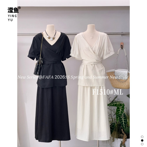 FAFAF1510大码V领短袖套装女