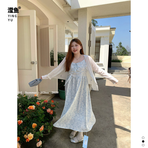 HE2815大码吊带连衣裙女套装