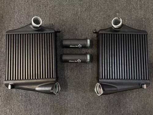 Snowtech加大中冷散热器适配保时捷卡宴S 2.9T EA839高性能改装