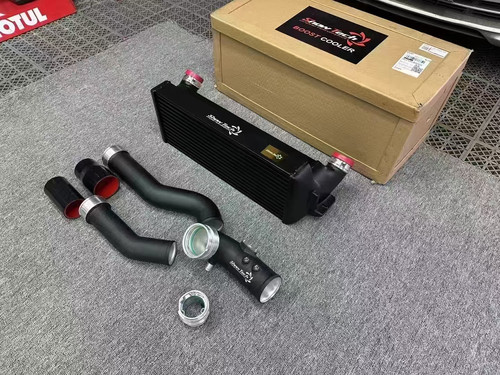 Snowtech加大中冷涡轮管适配宝马3系4系F30F35 N20 328 420 320