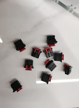 Amphenol FCI 10155504-A008LF汽车连接器接插件单个现货