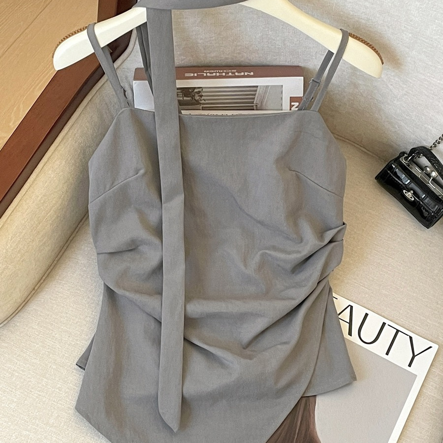 法式高级感不规则褶皱抹胸上衣女夏季新款收腰修身无袖吊带小背心