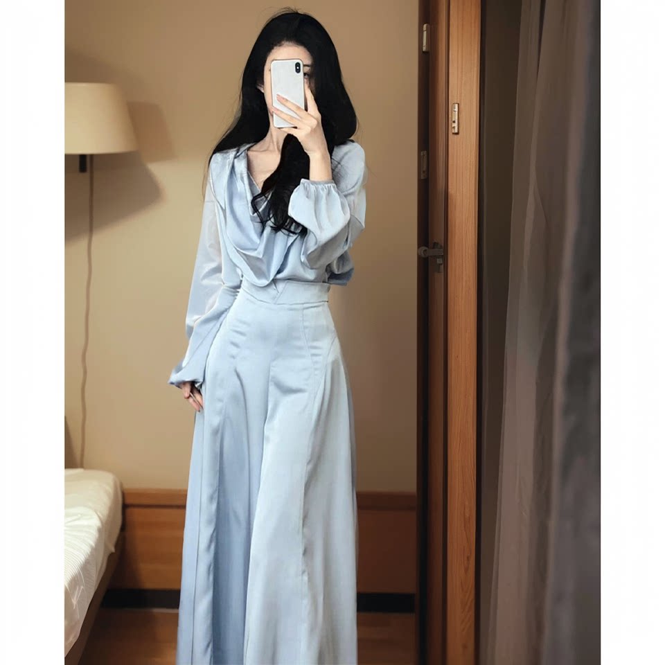春季温柔套装女2026新款高级感气质别致荡领上衣阔腿裤裙裤两件套