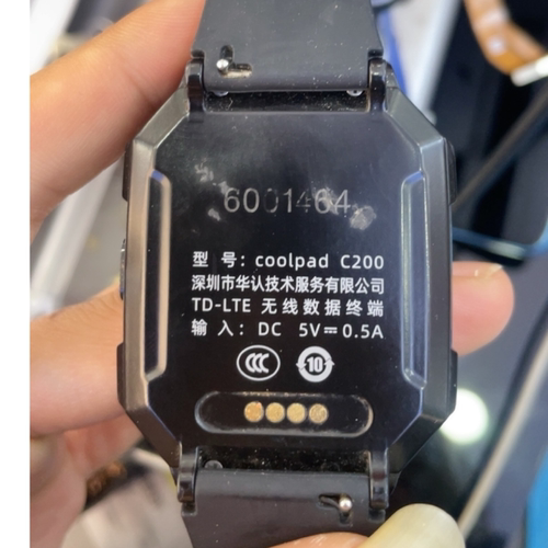适用C200儿童电话手表触摸外屏Q1058A(QCY)玻璃屏表带充电线K200