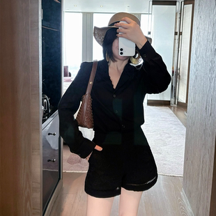 时尚 衬衫 高腰显瘦短裤 套装 女装 2025新款 休闲刺绣百搭V领防晒长袖