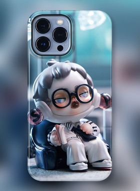 POP玛特SP人生如戏酷导演适用iPhone15Promax苹果手机壳潮牌14防摔套13个性12女11可爱卡通暗黑鼻祖眼镜男孩