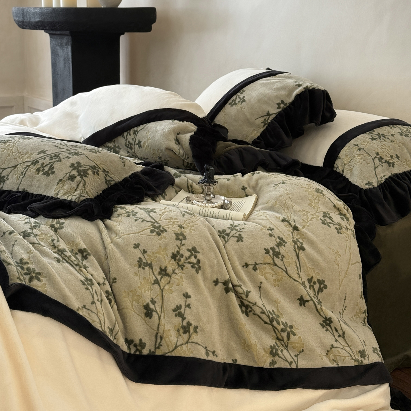 法式复古雕花牛奶绒四件套少女心