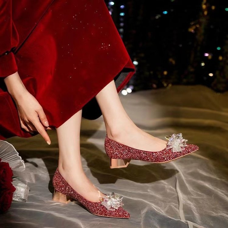 新娘鞋中式伴娘不累脚结婚敬酒鞋