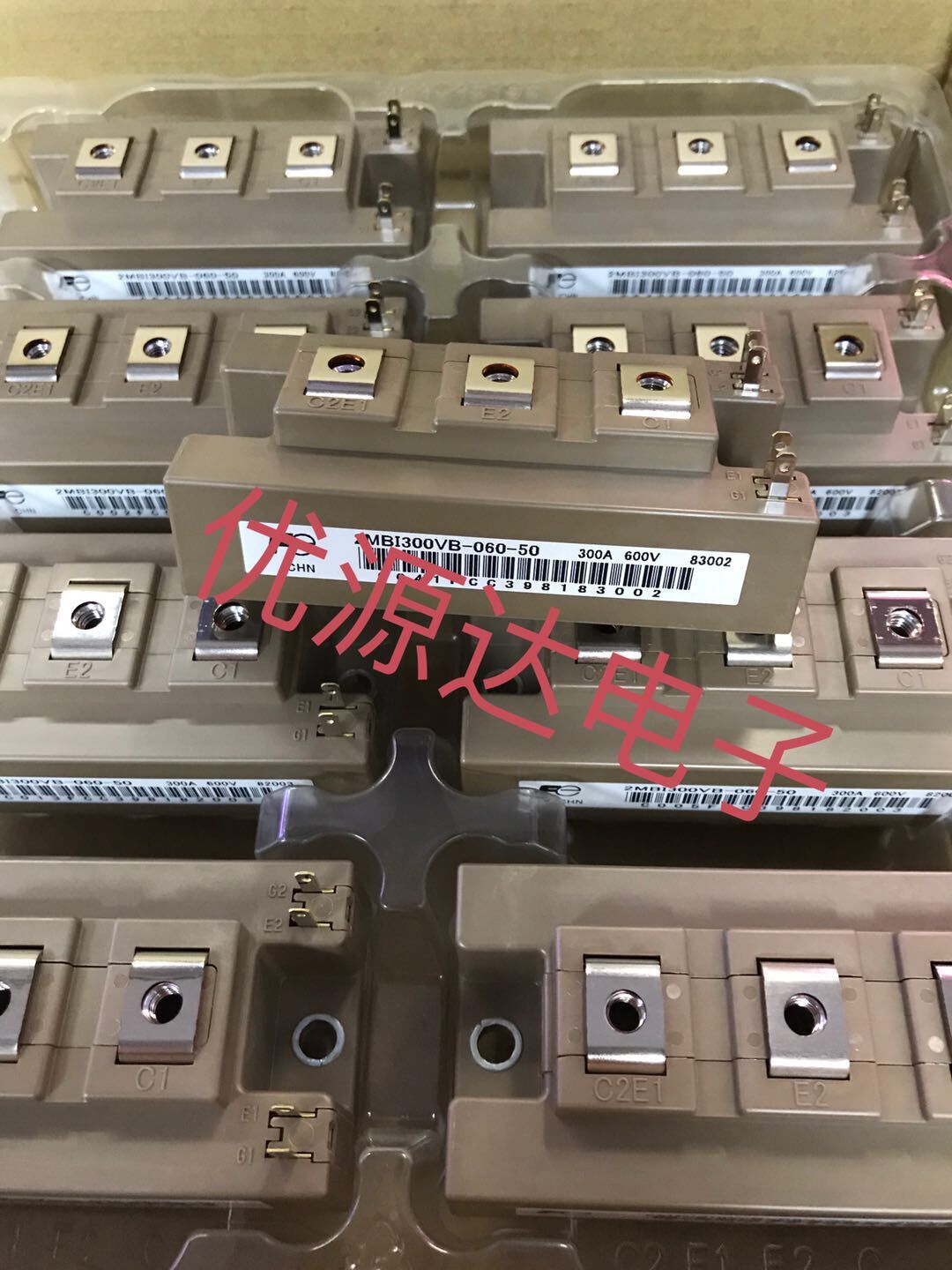 电源模块2MBI300VB-060-50 2MBI400VB-060-50 400A 300A全新原装