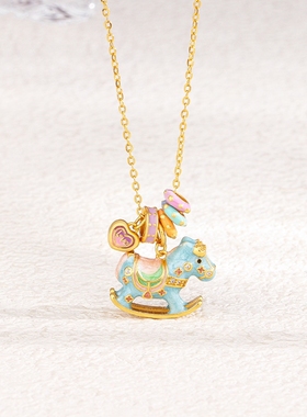 s925纯银珐琅彩马卡龙色摇摇欢乐木马项链女2026年马年生肖送礼物